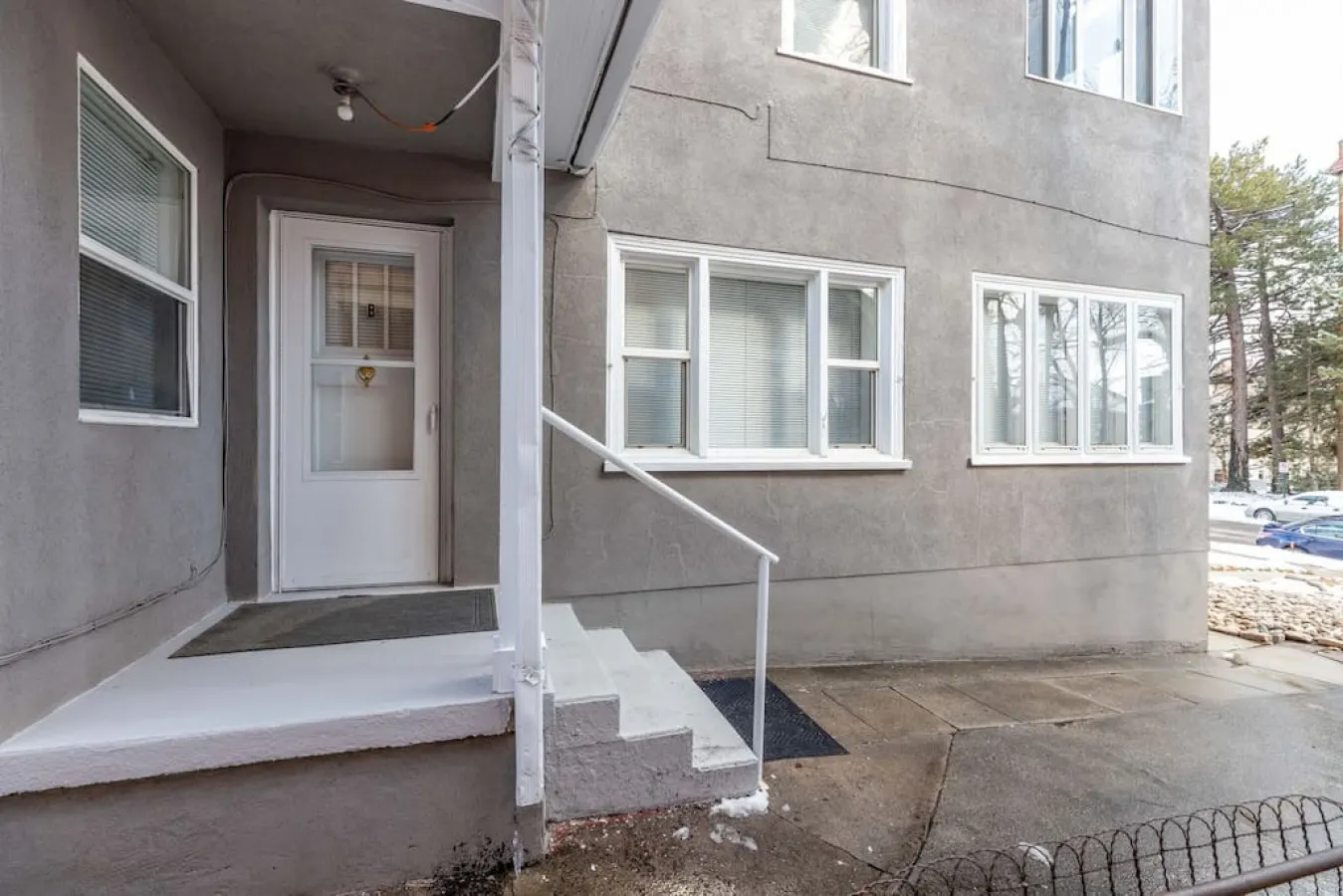 Downtown Salt Lake City Rental Historic Avenues 1BR Loft 10