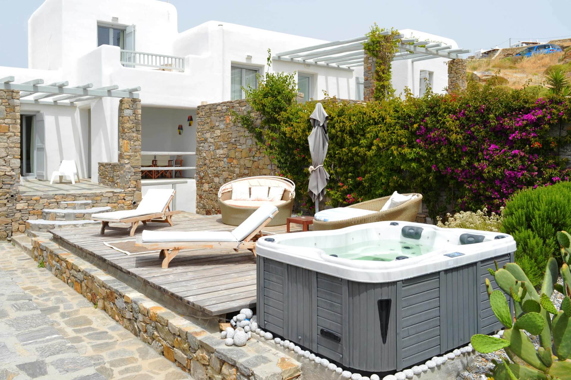 SEA SIDE APARTMENTS ON KALAFATIS BEACH MYKONOS 9