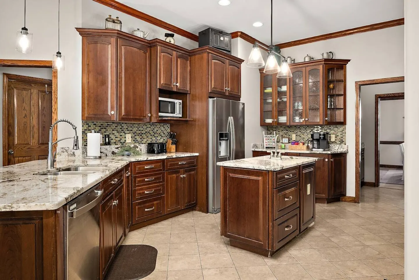 Mins to Golf & Ocean City! Sleeps 16 w. GameRoom! 20