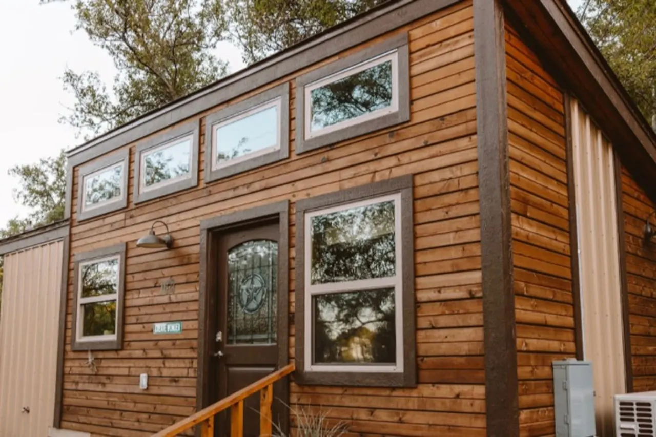 Wonder at Tiny Camp Resort Cottonwood 18
