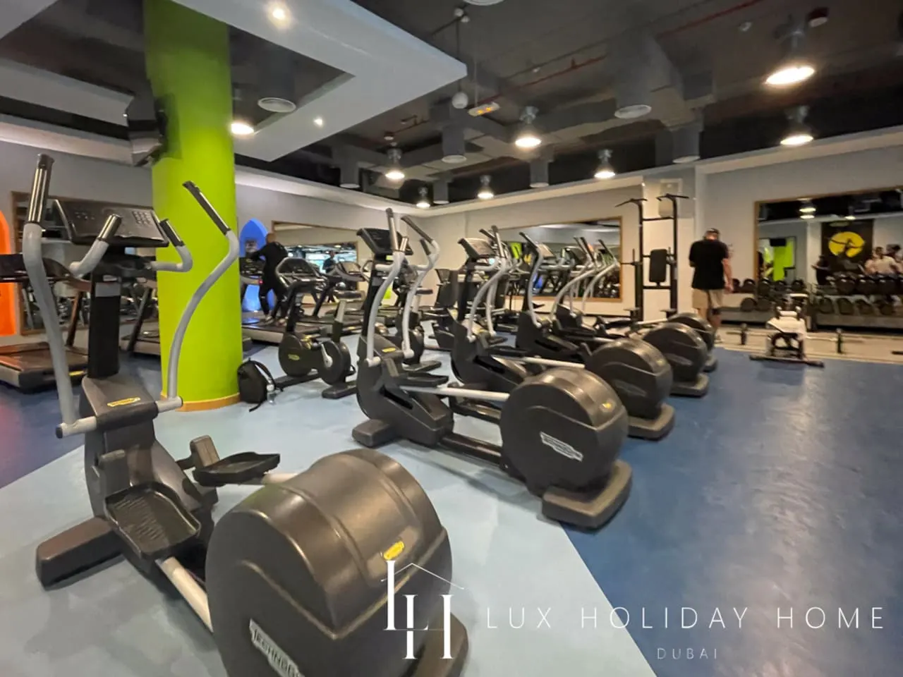 LUX The Dubai Eye View JBR Studio 18