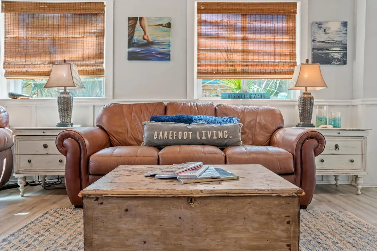 Lost Pearl Charming Historic Home w/ Private Beach Access 11