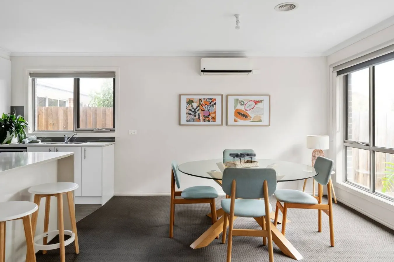 Geelong West 2BR Garage Near Pakington Street 12
