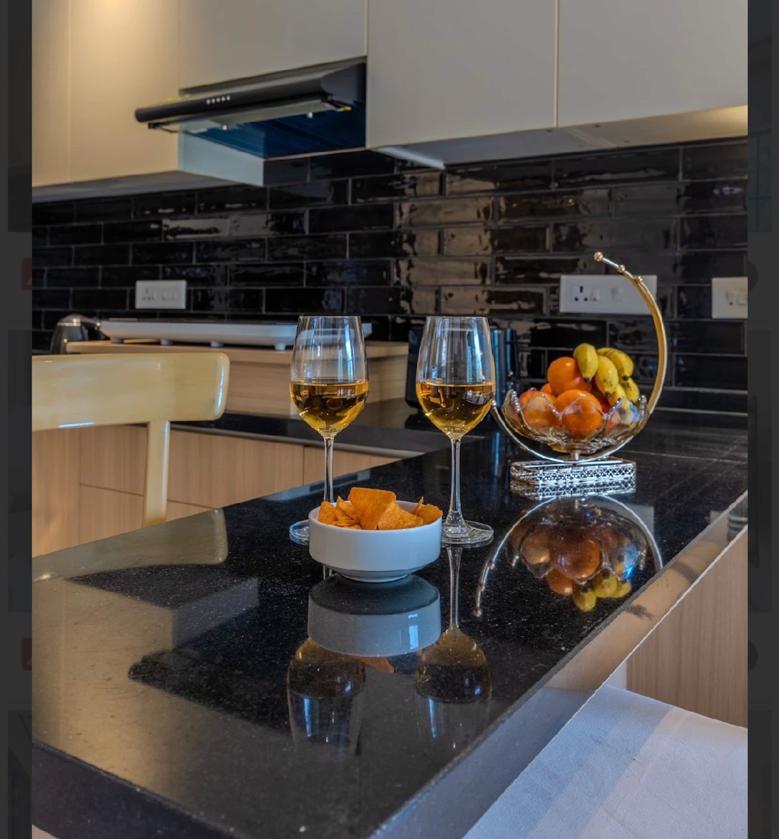 Avtara | Stylish 1BR Getaway in Calangute 9
