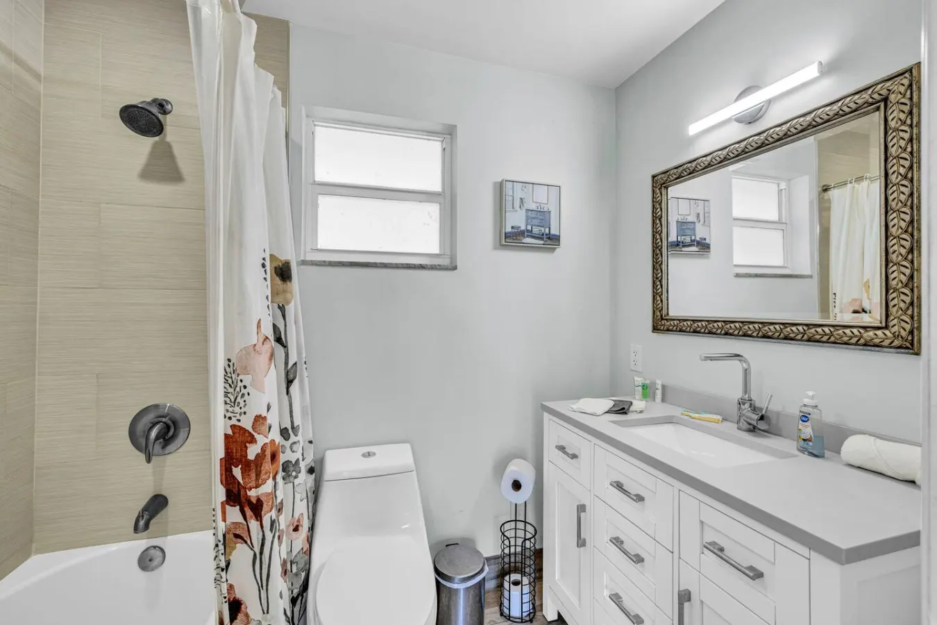Palm Paradise Retreat -Heated Pool East Delray 4/3 14