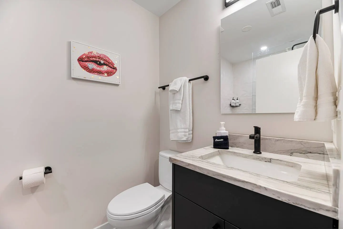 Beautifully remodeled, Perfect for large groups 6