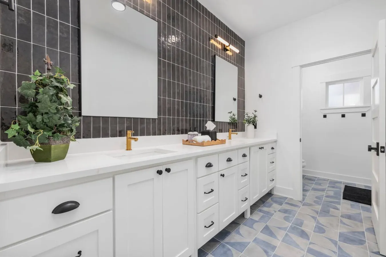 Low Country Lux 9