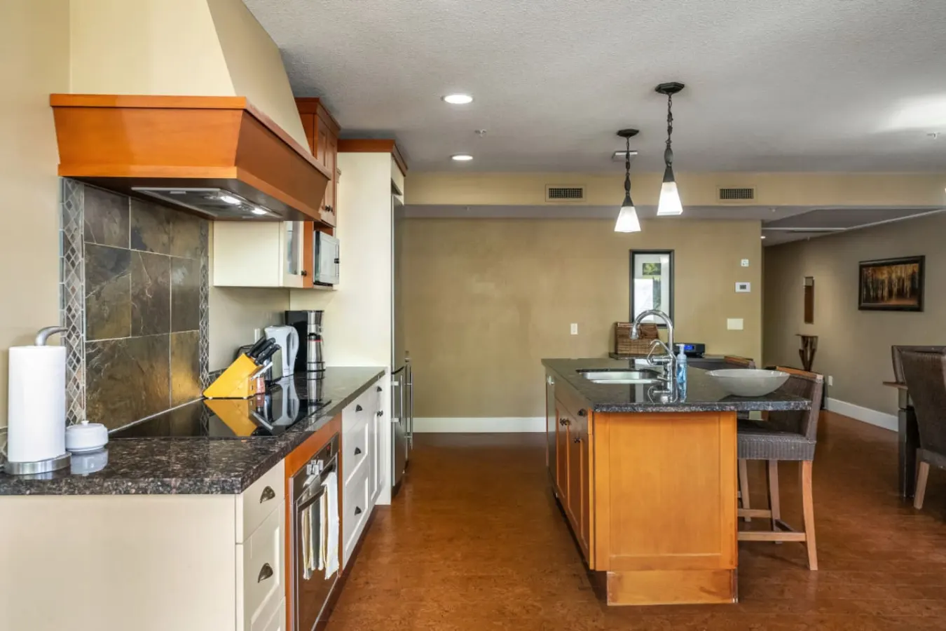 Stylish Rockies Escape King Suite, Patio 9