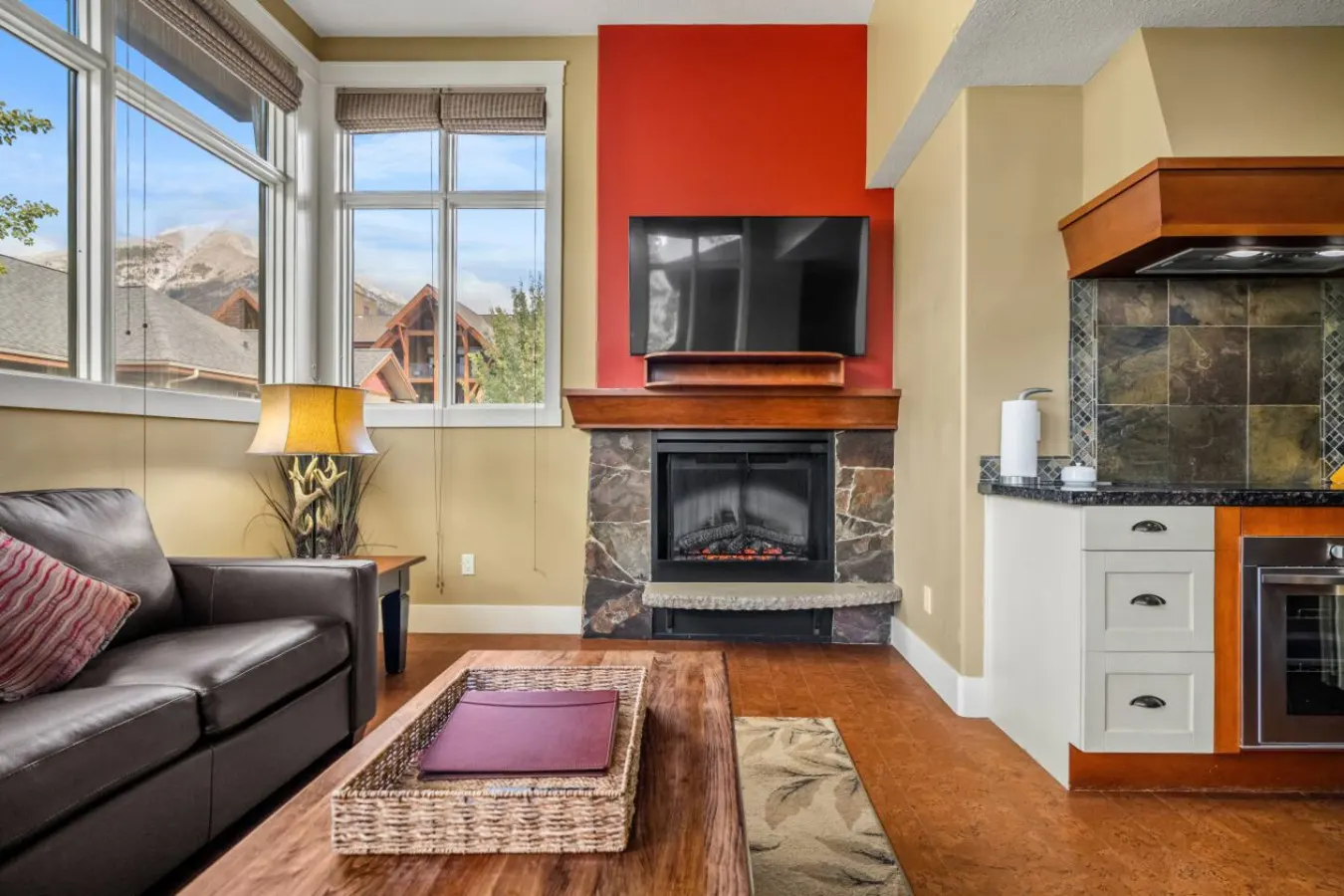 Stylish Rockies Escape King Suite, Patio 10