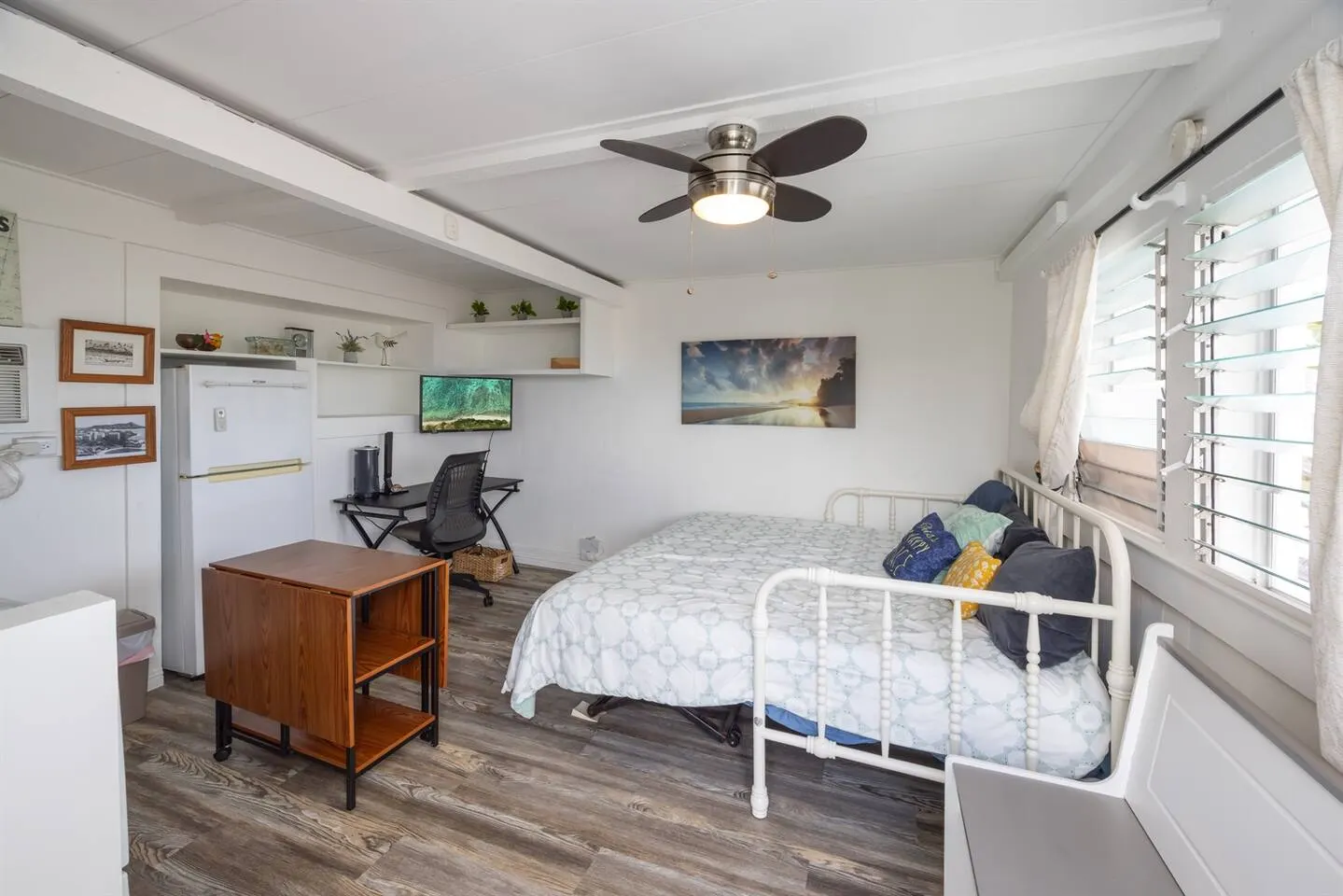 30+ day stays in Honolulu Studio 11