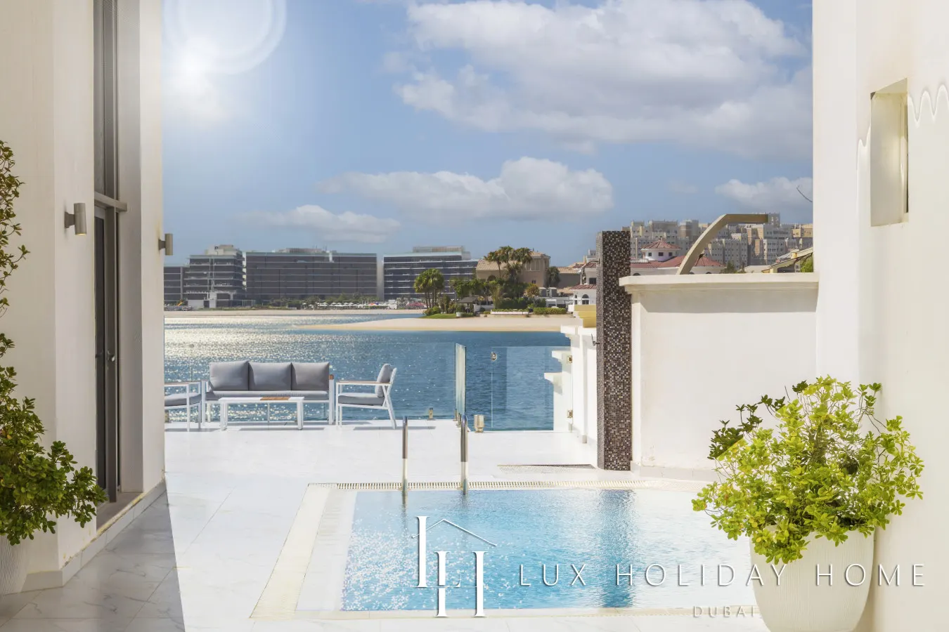 LUX The Ultimate Island Palm Villa 10