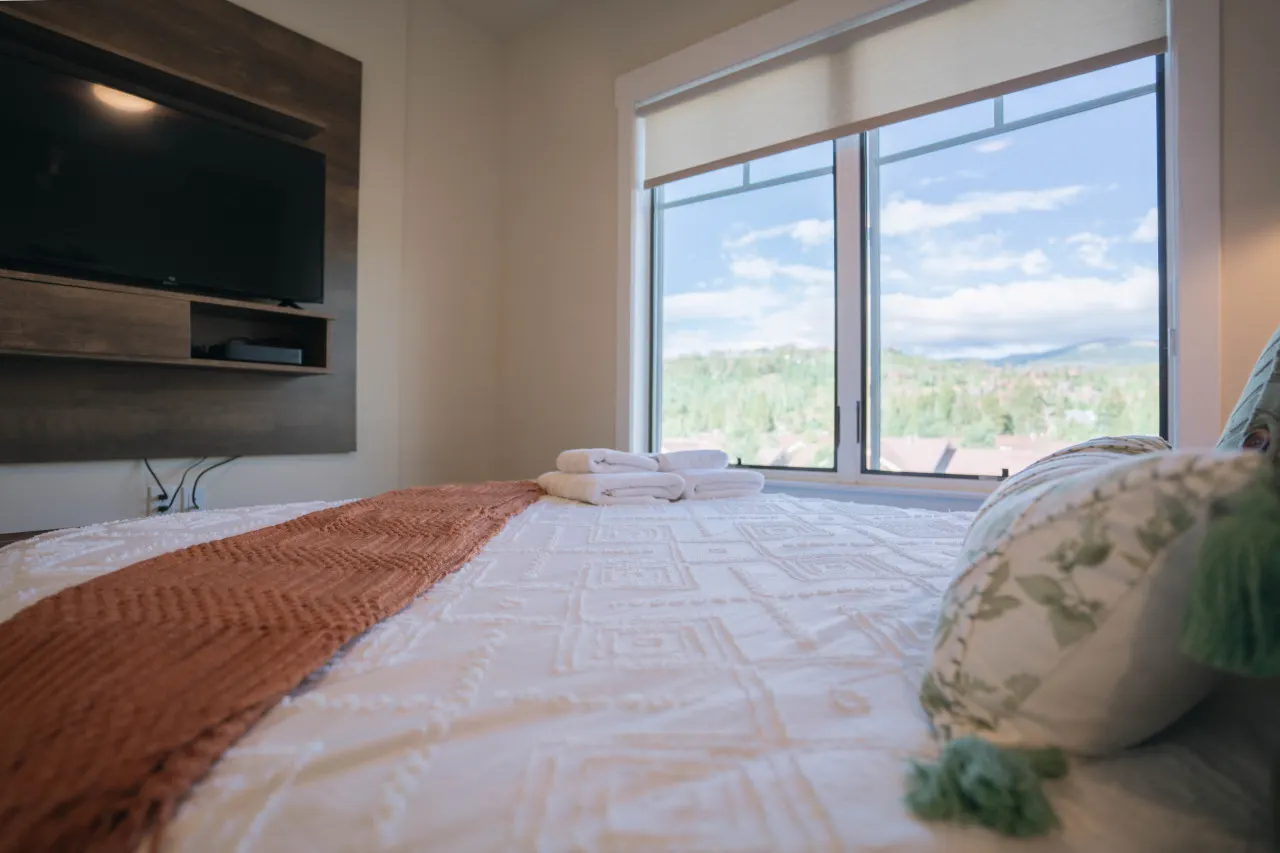 WinterPark*Ski*HotTub*CoffeeBar*PetsAllowed 7