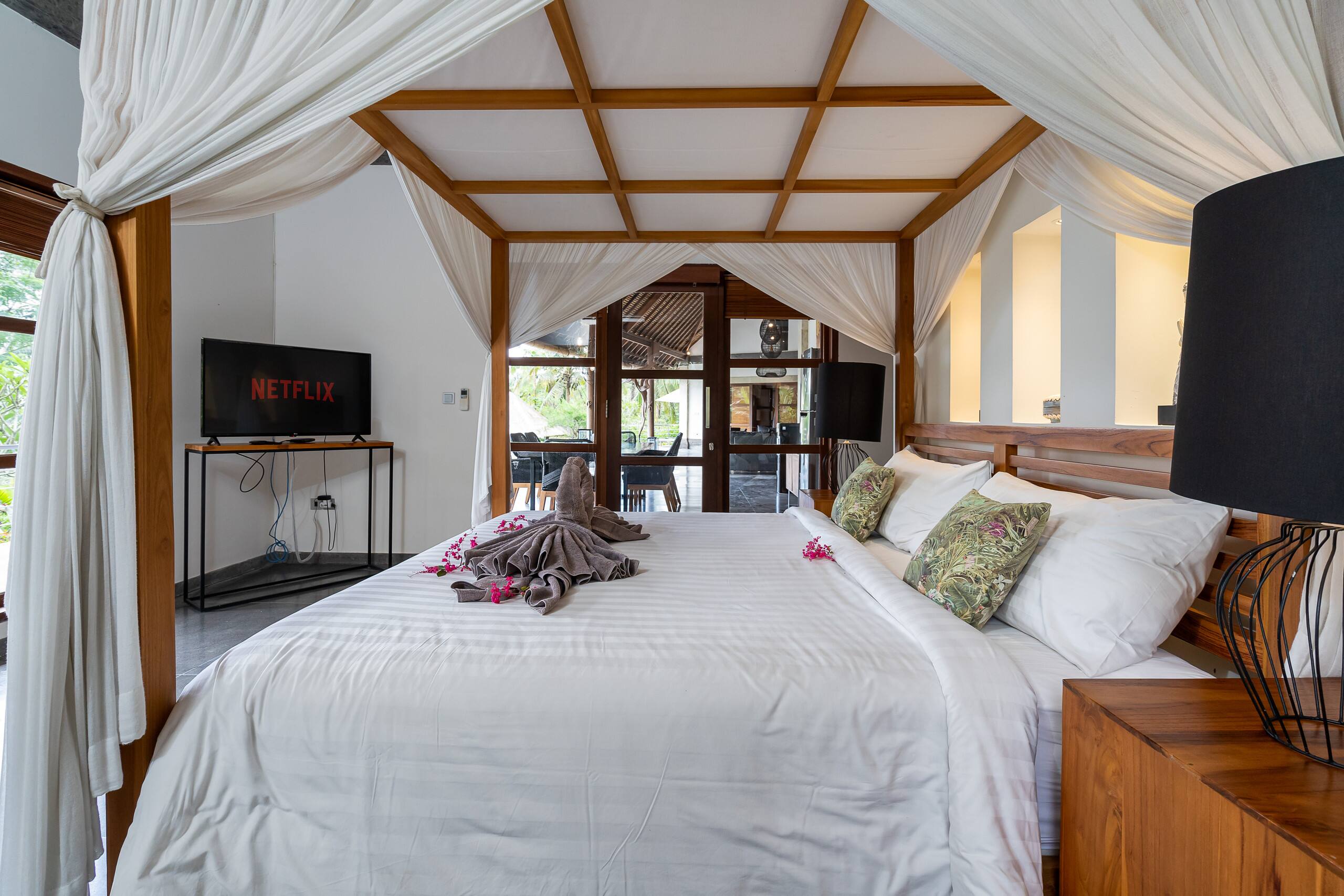 3BR private villa North of Ubud with jungle view 34