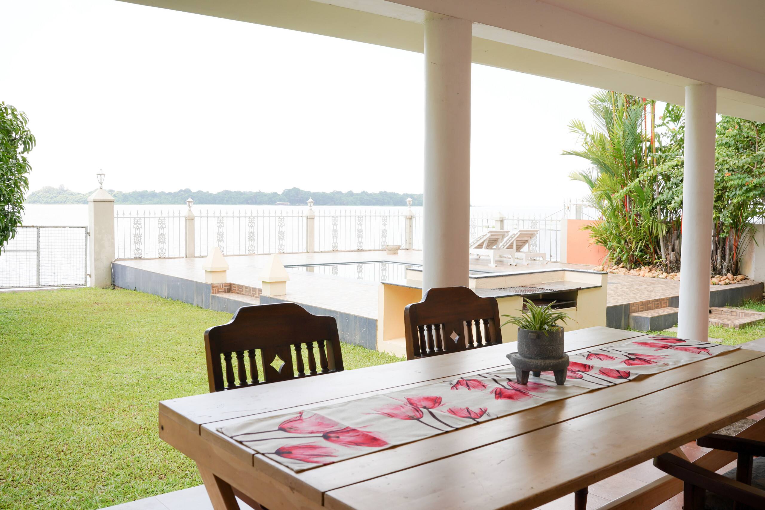 Tranquil Waters- A Pool villa by the backwaters 2
