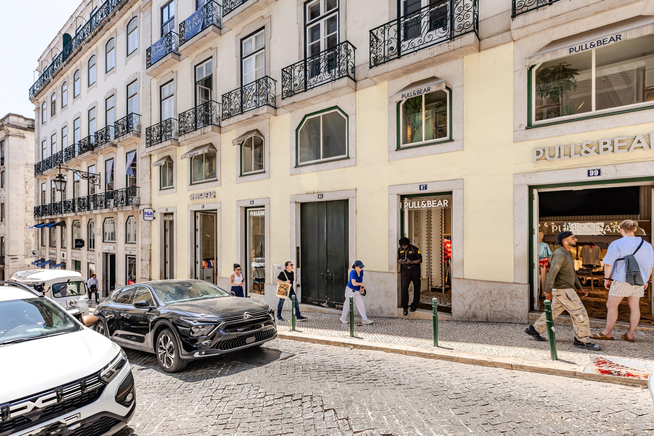 Deluxe apartment in Chiado 5