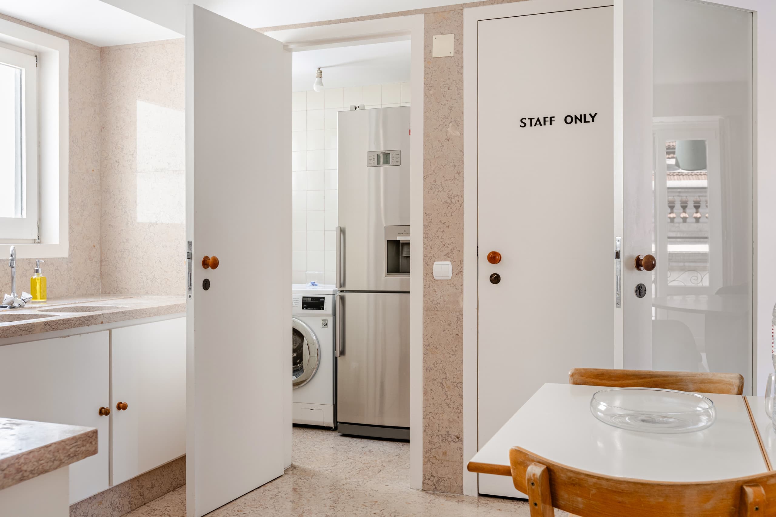 Deluxe apartment in Chiado 25