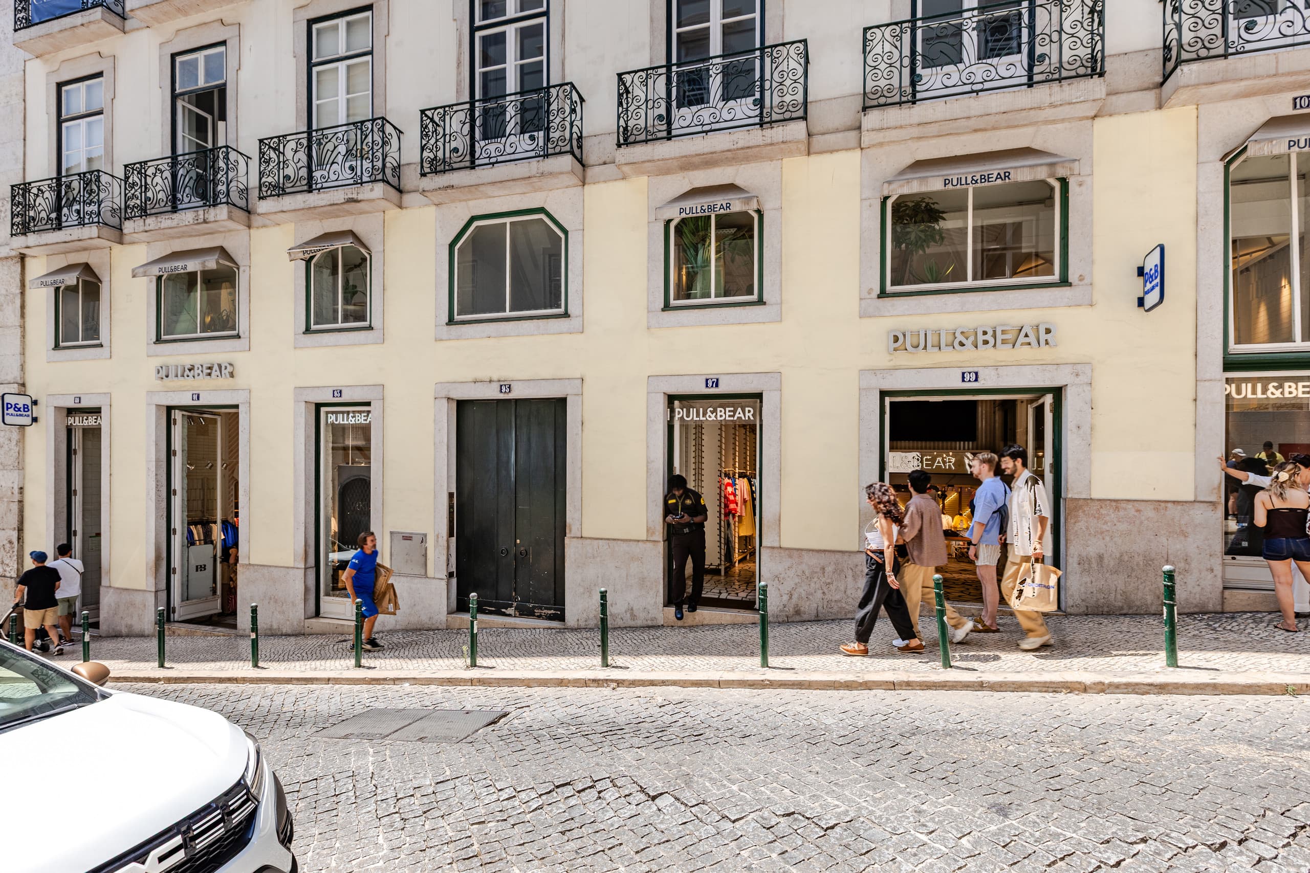 Deluxe apartment in Chiado 6