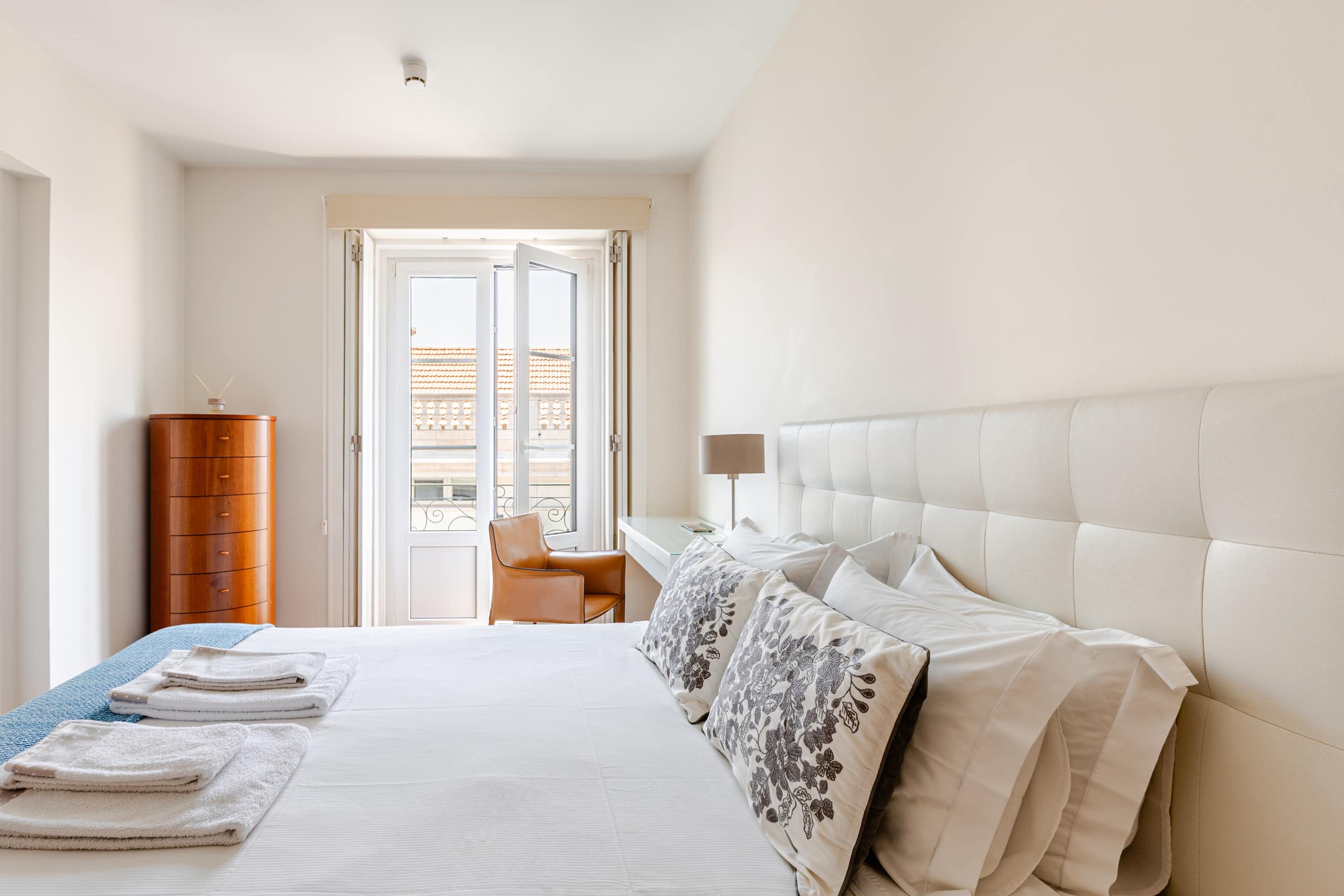 Deluxe apartment in Chiado 8