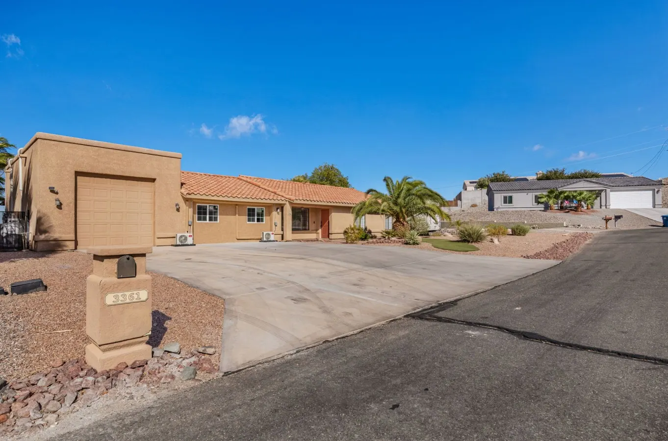 Havasu Date Row - 5BDRM, Pool, Spa, Game Room 14