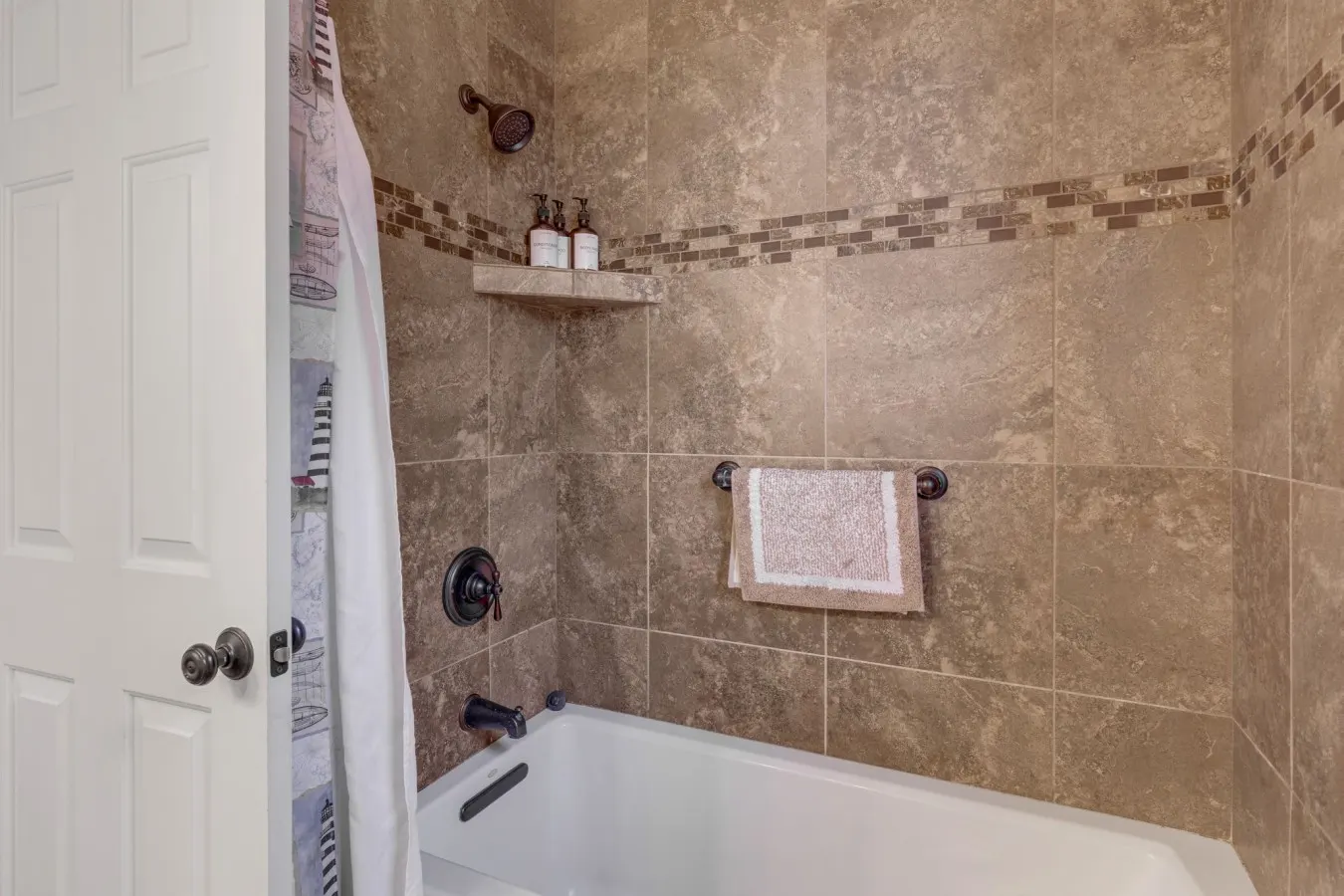 Havasu Date Row - 5BDRM, Pool, Spa, Game Room 20