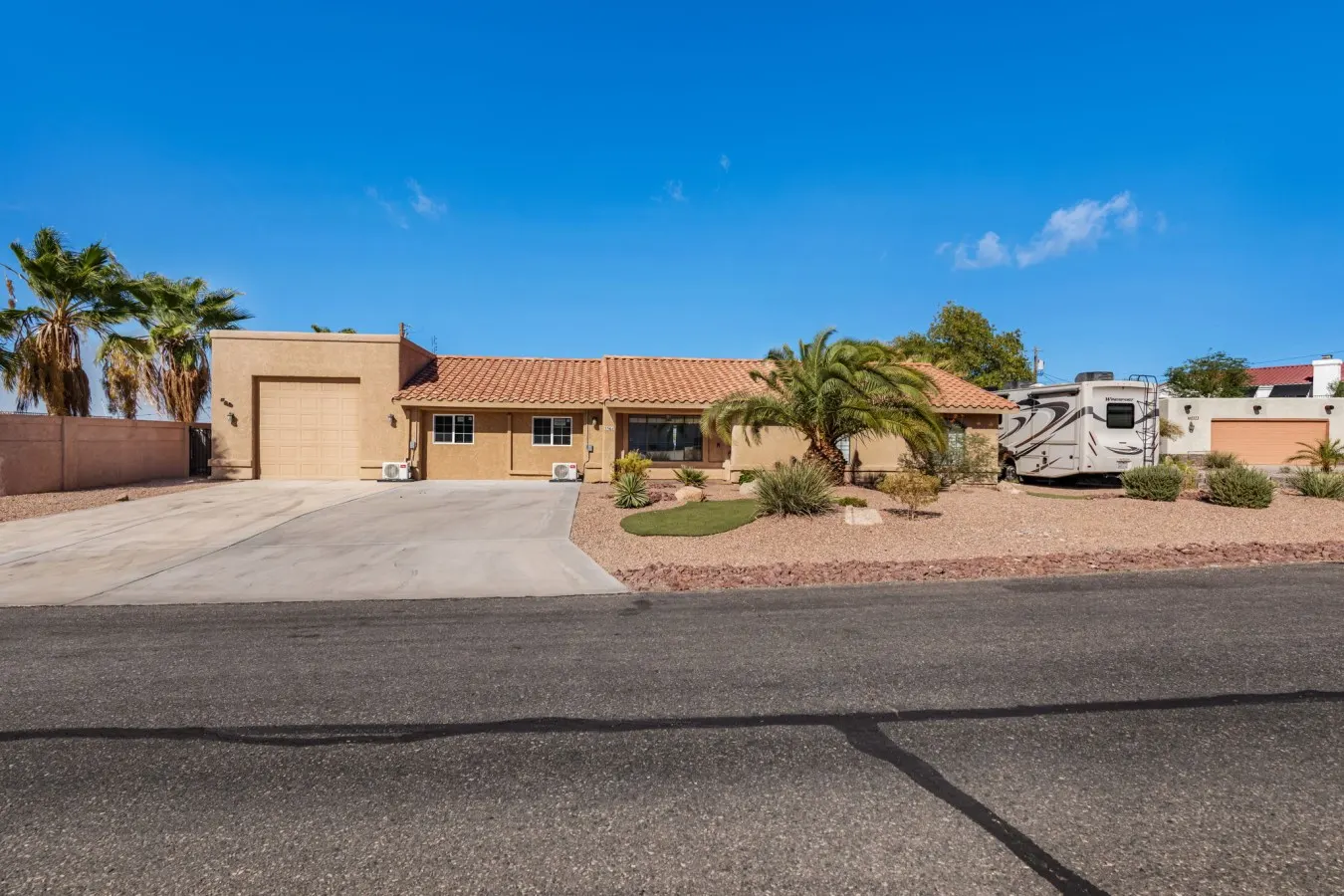 Havasu Date Row - 5BDRM, Pool, Spa, Game Room 6
