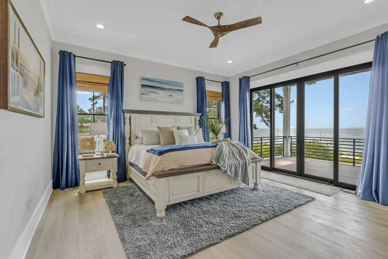 Serenity on the Bay 14