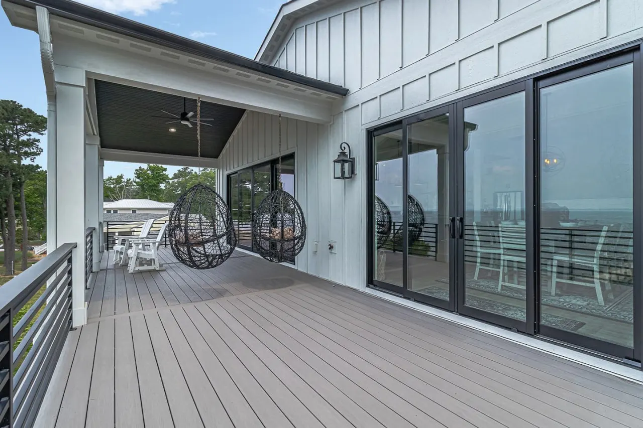 Serenity on the Bay 17