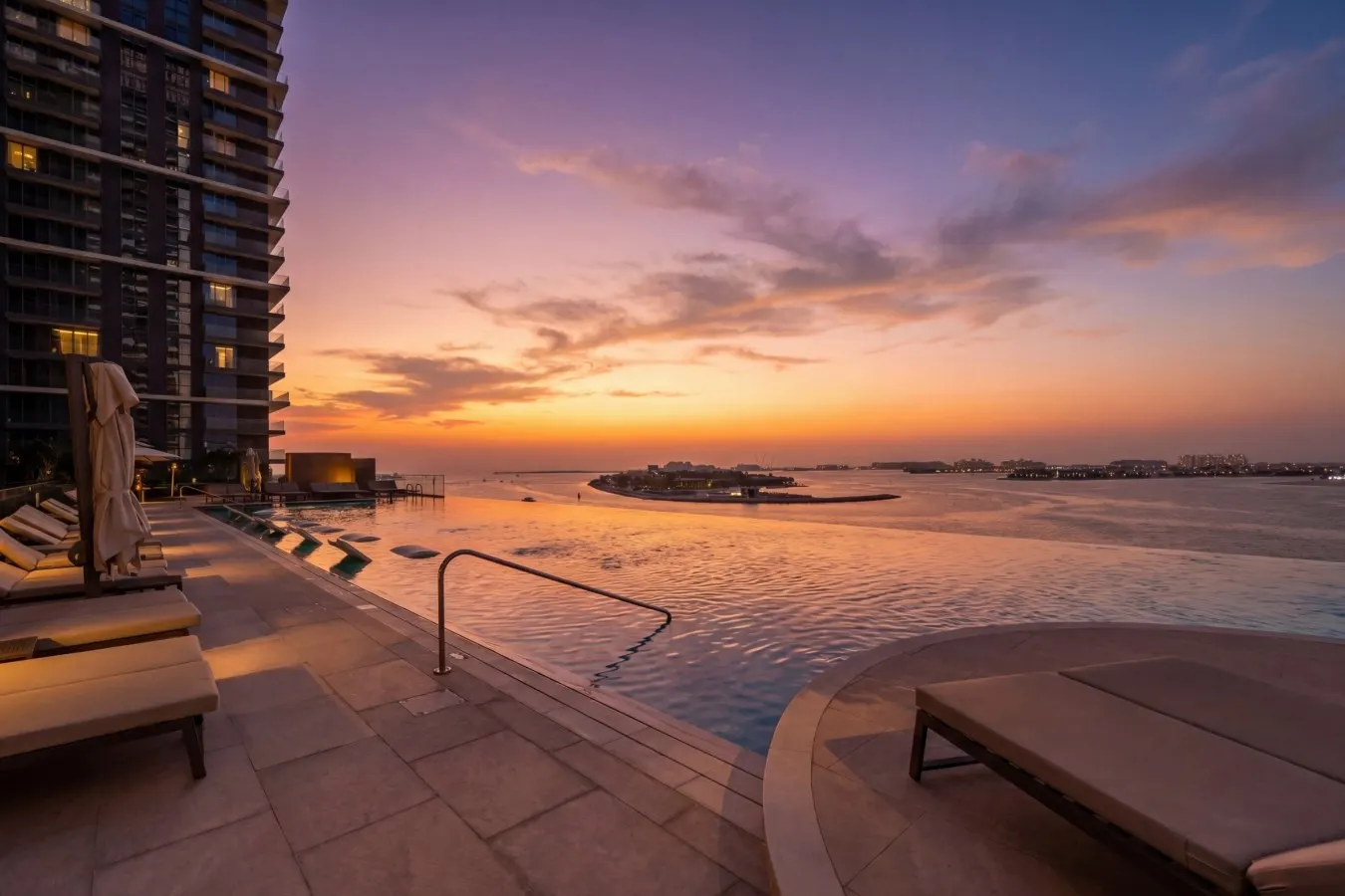 High End Home with Private Beach Access 15
