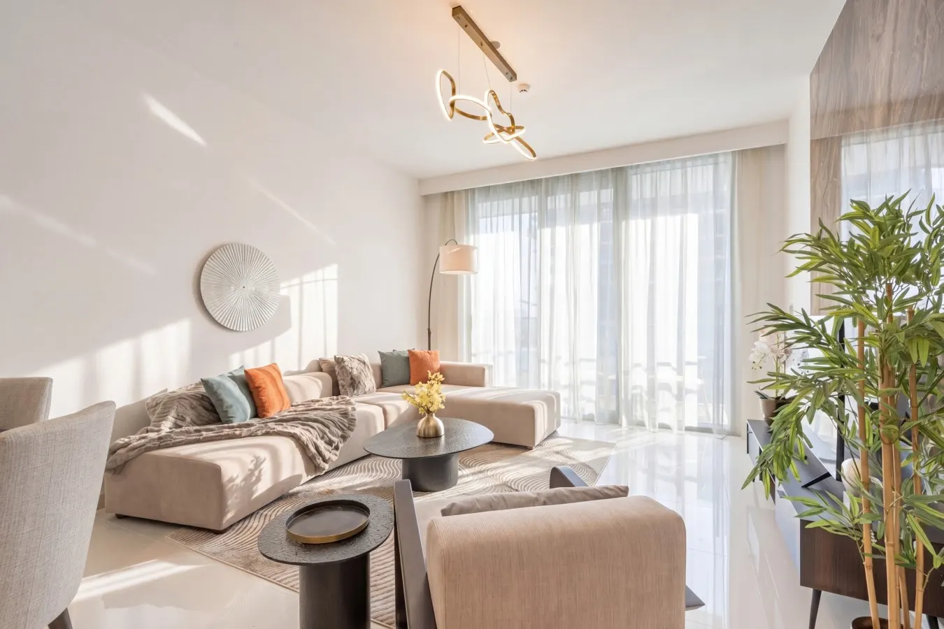 High End Home with Private Beach Access — foto 4