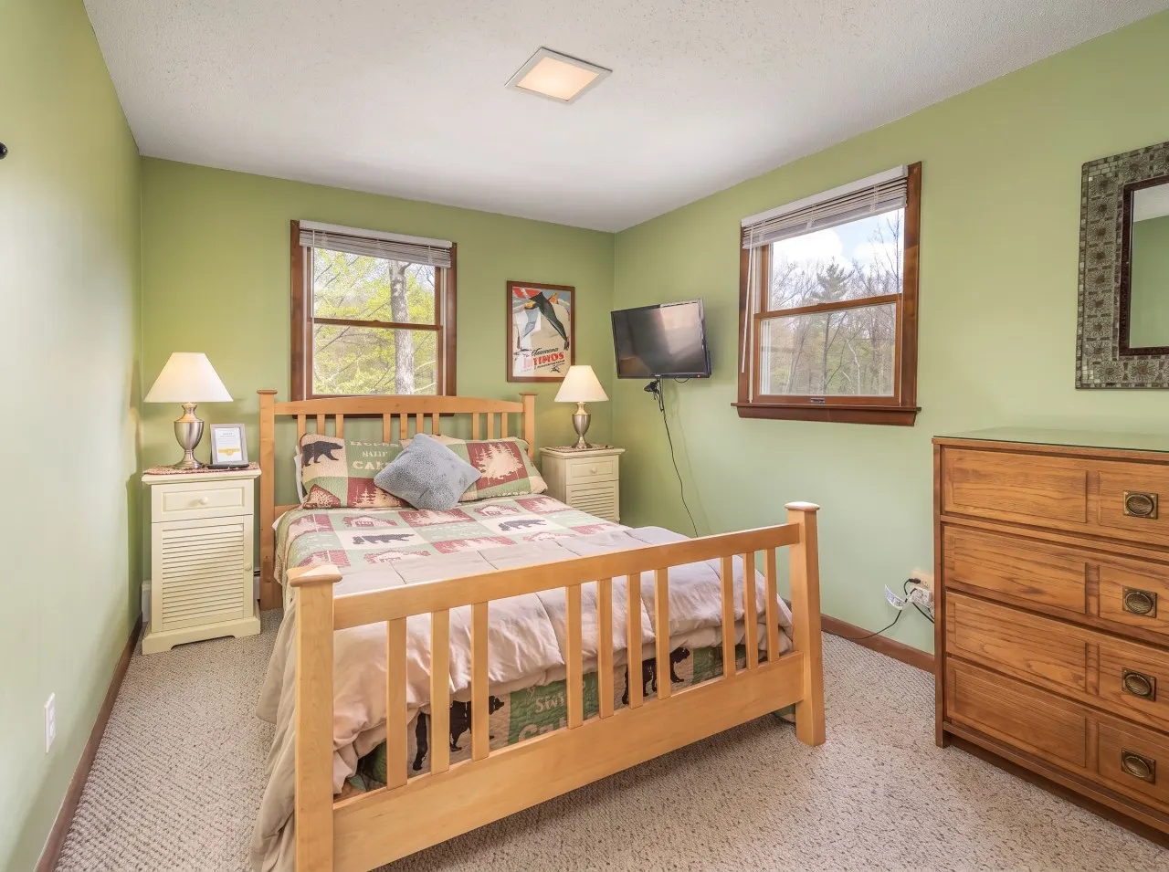 Hot tub-Storyland-Games Room-Dog friendly 14