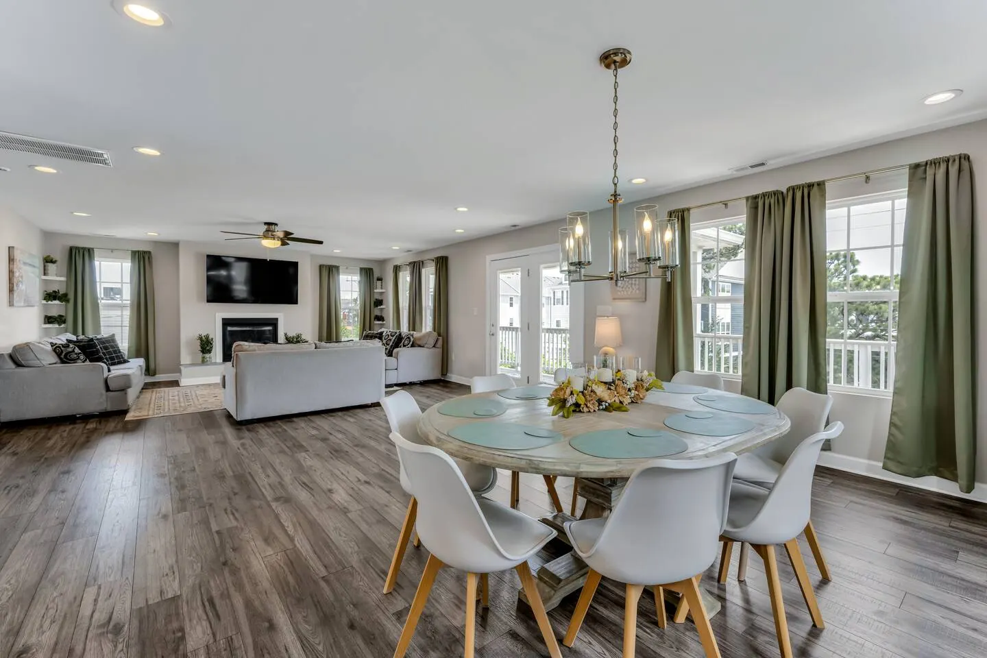 Norfolk 4BR Home Chesapeake Bay + Covered Deck 14