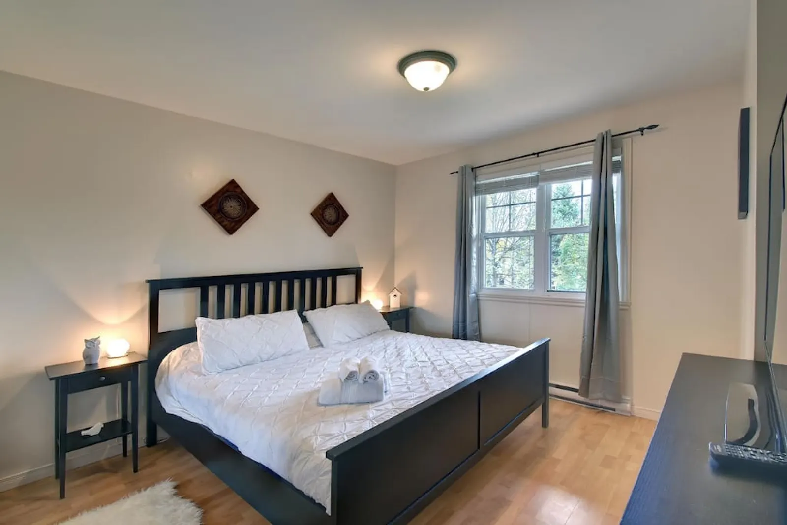 Tremblant Chalet Haven - 3-BR Mountain Retreat 13