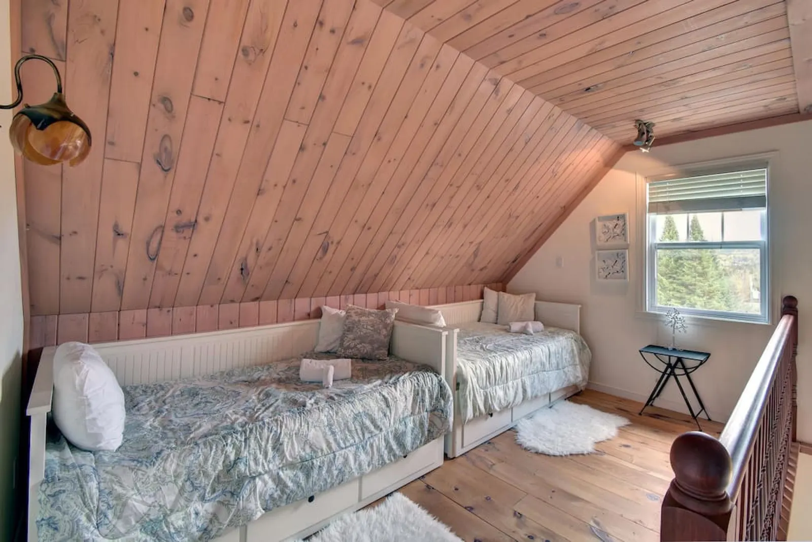 Tremblant Chalet Haven - 3-BR Mountain Retreat 20