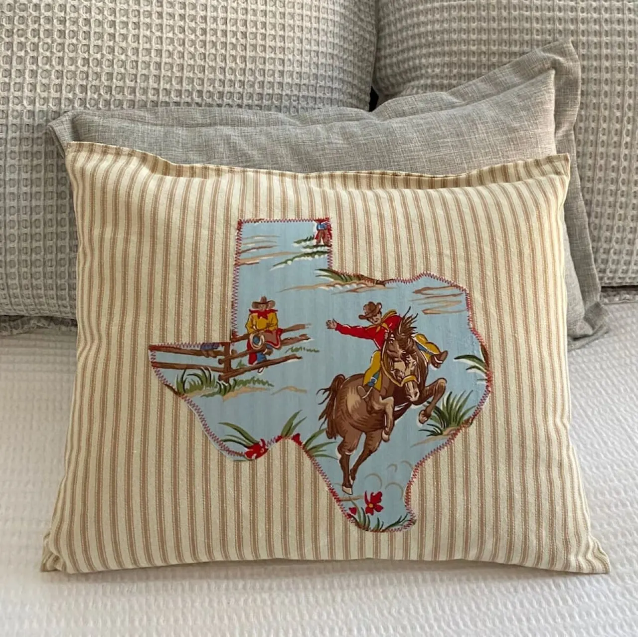Retro Cowboy Villa in the Heart of Austin 16