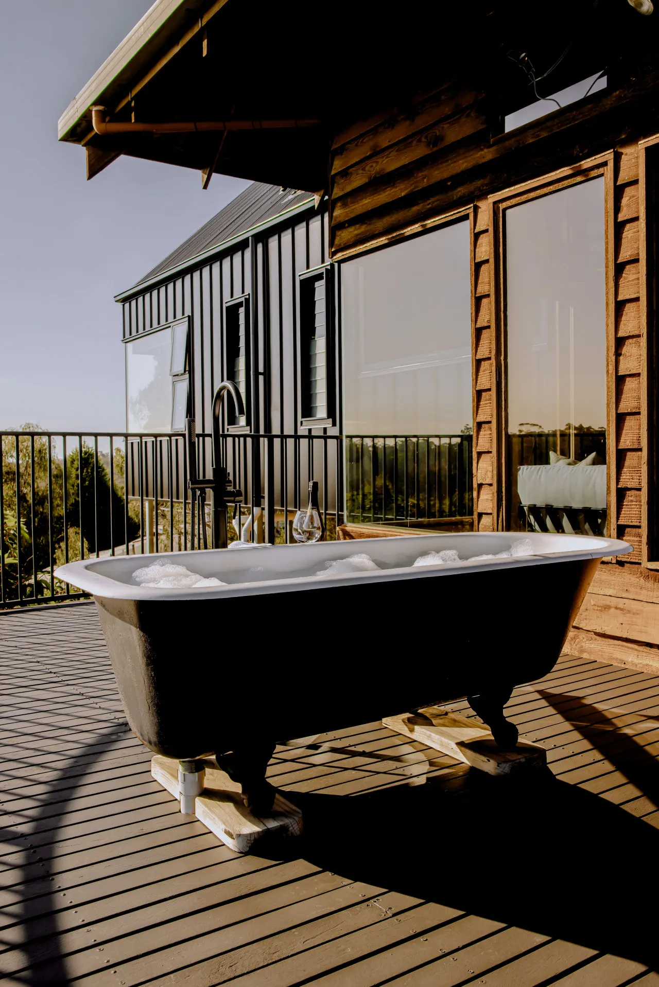 Esk Treehouse Cabin — photo 2