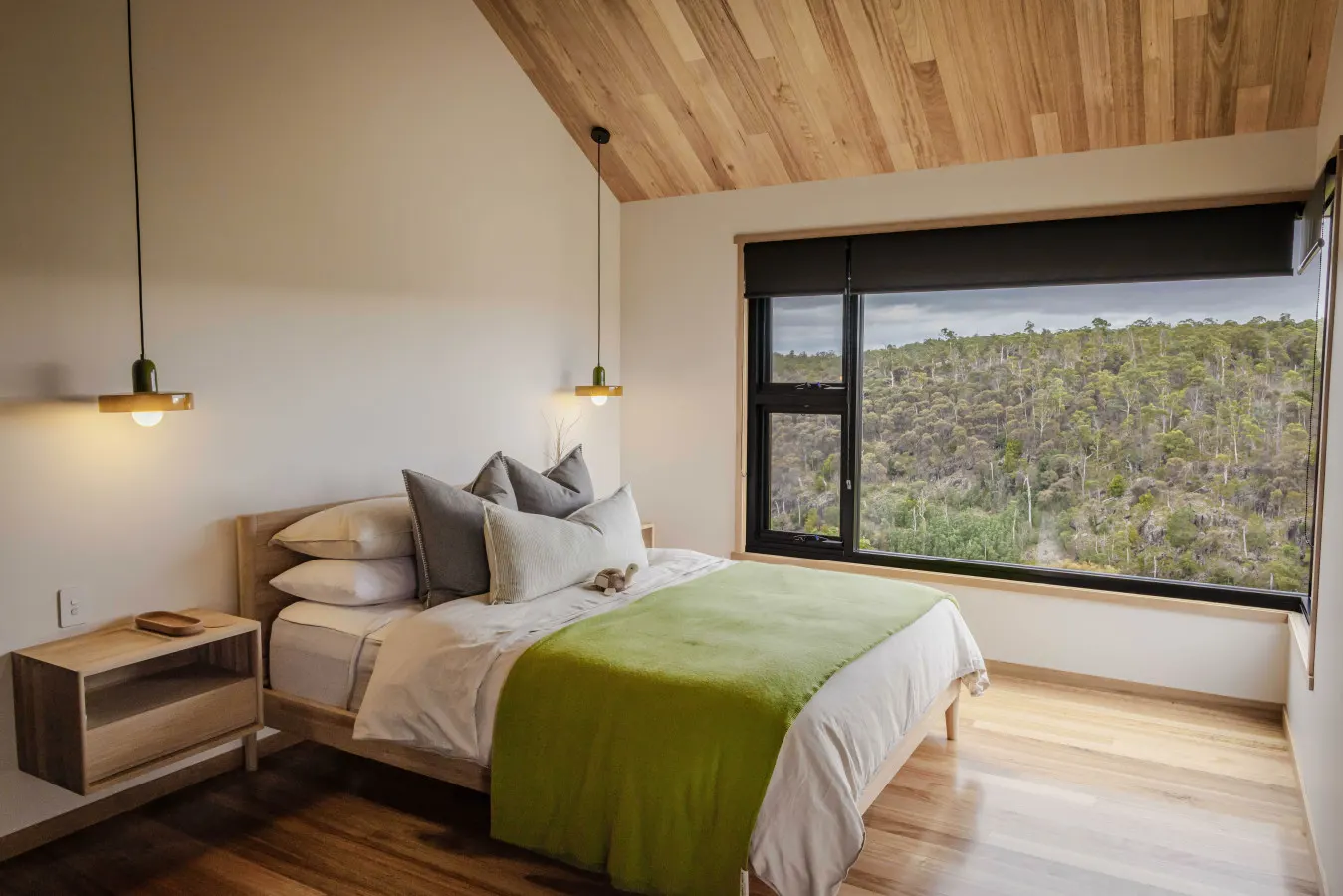 Esk Treehouse Cabin 11
