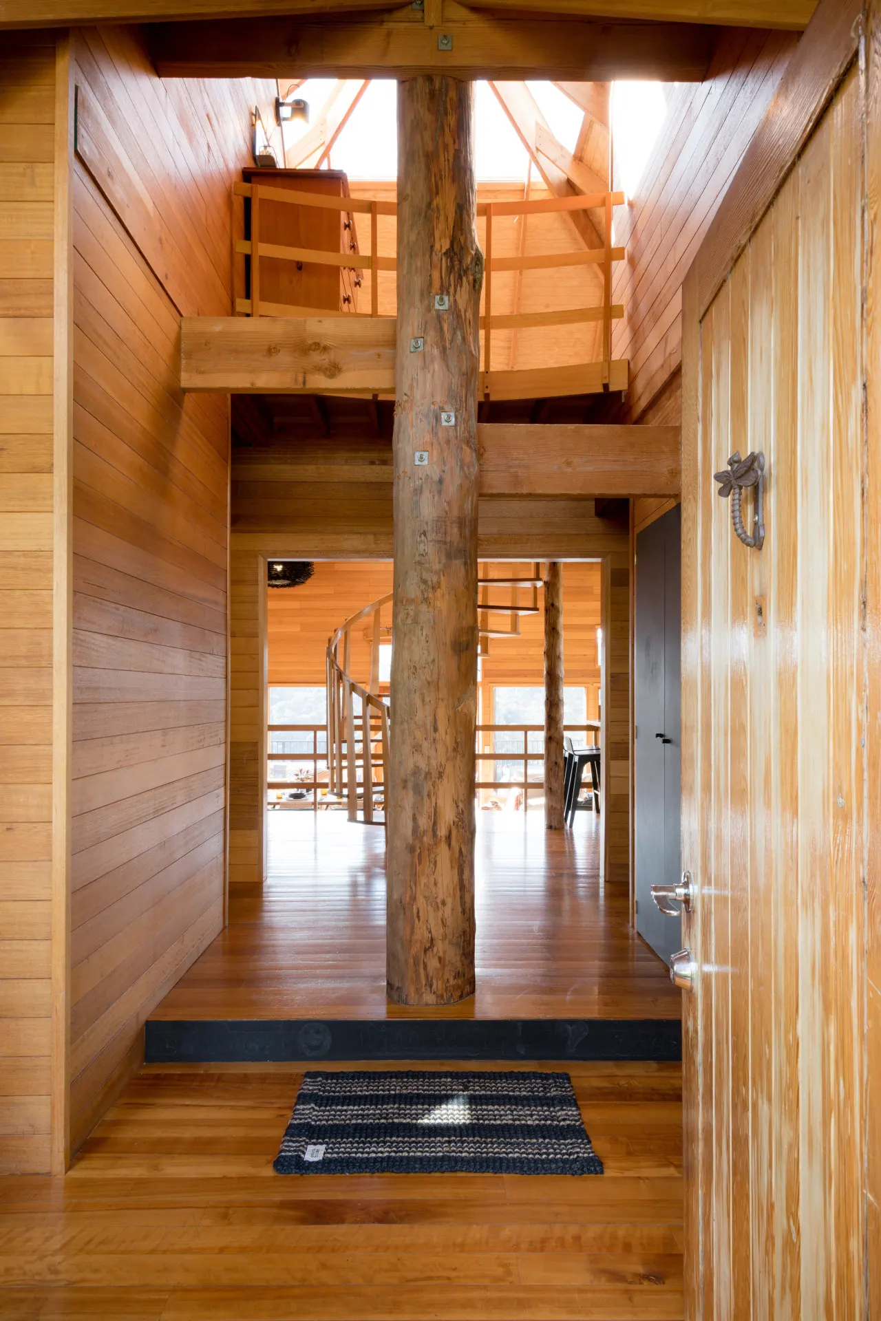 Esk Treehouse Cabin 15