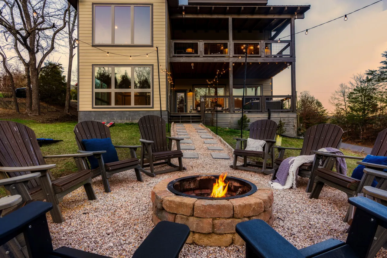 LUX Indoor POOL Cabin GameRoom Theatre & Hot Tub! 8