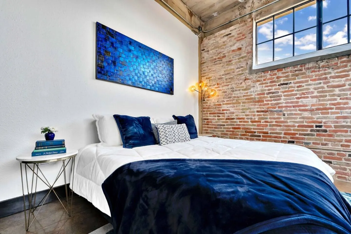 Oso Condo - Walk To The Silos 3