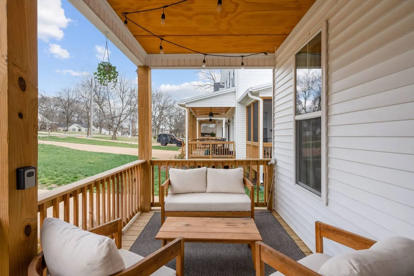 *Nashville* 4BR Farmhouse Monthly-Stay Friendly 7