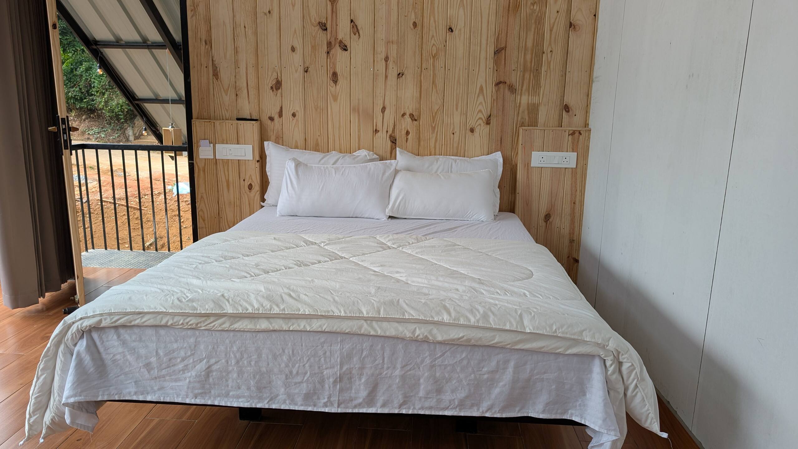 Rustic Charm in the Heart of the Rainforest 10