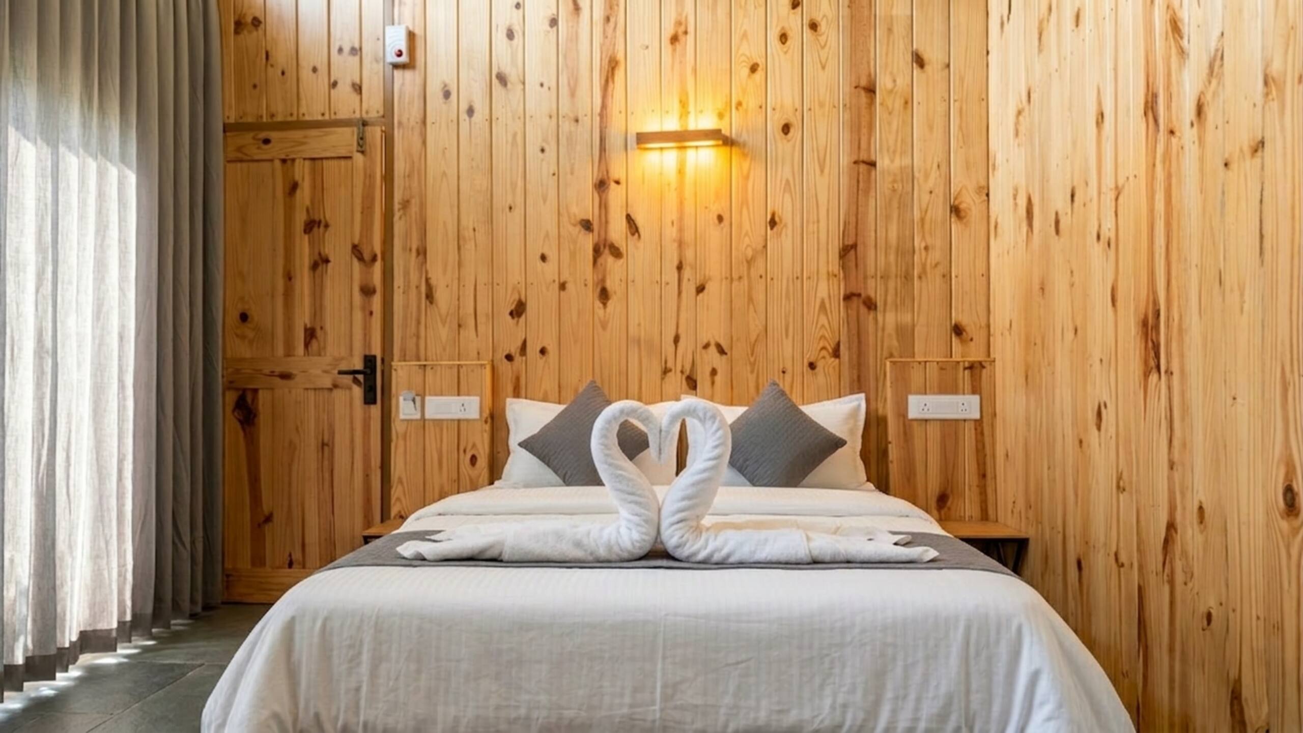 Rustic Charm in the Heart of the Rainforest 12