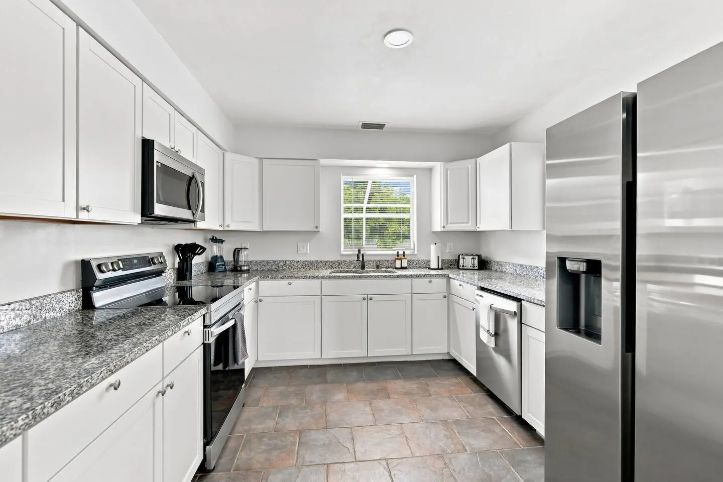 Spacious Pool Home Near Englewood Beach Sleeps 8 12