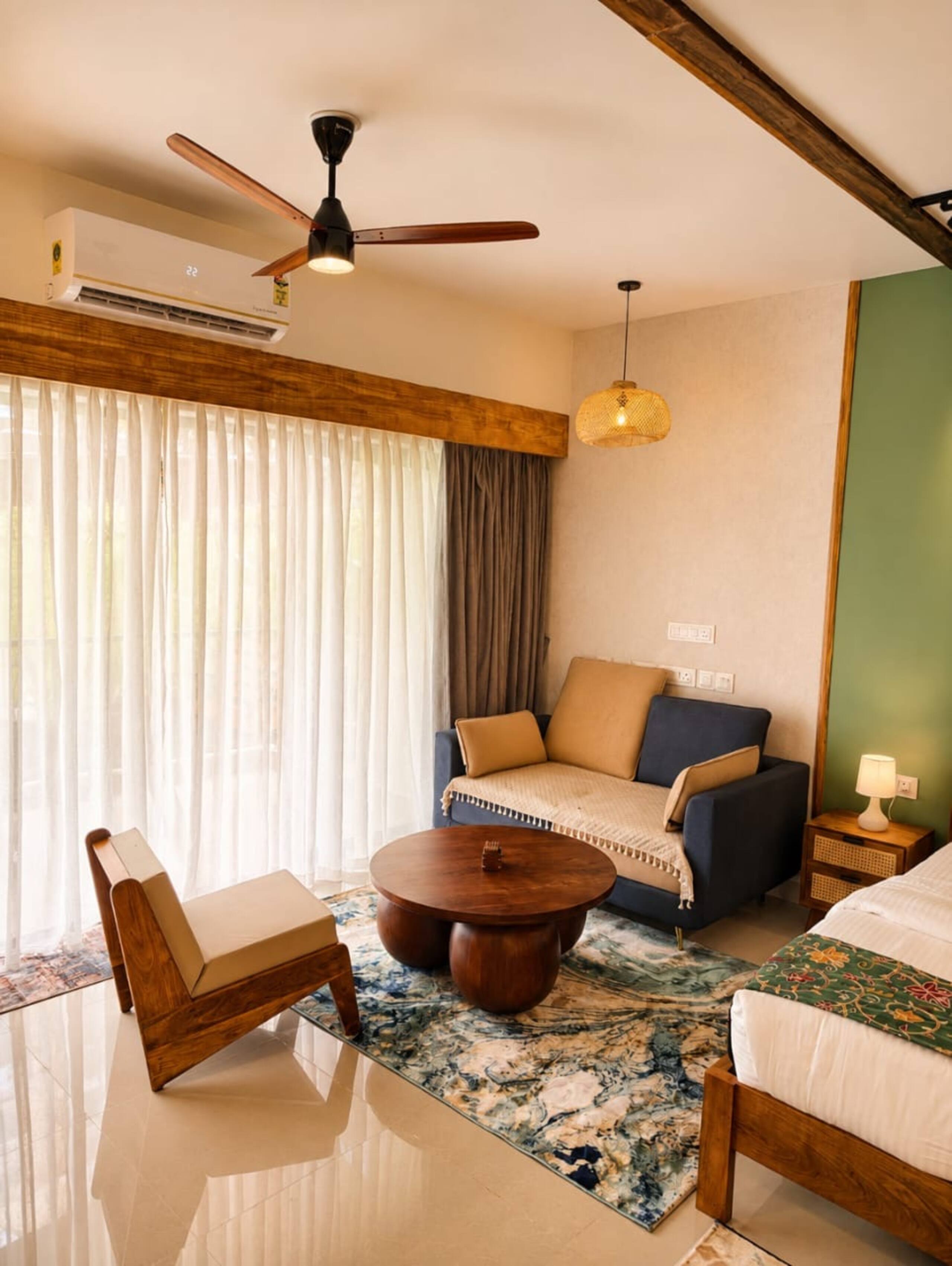 Sea Breeze | Studio | Swimming Pool | Sea View 11