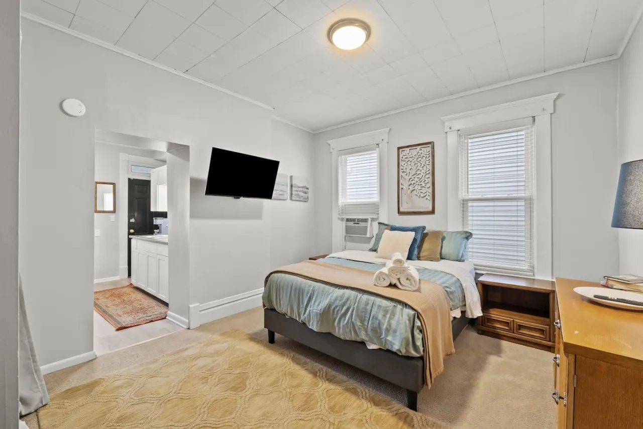 Stylish Campus Oasis 10