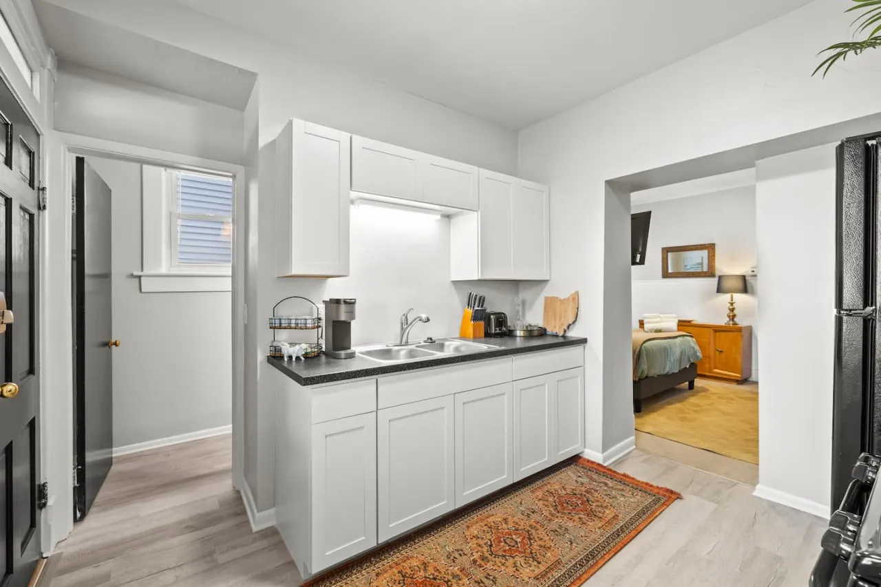 Stylish Campus Oasis 3