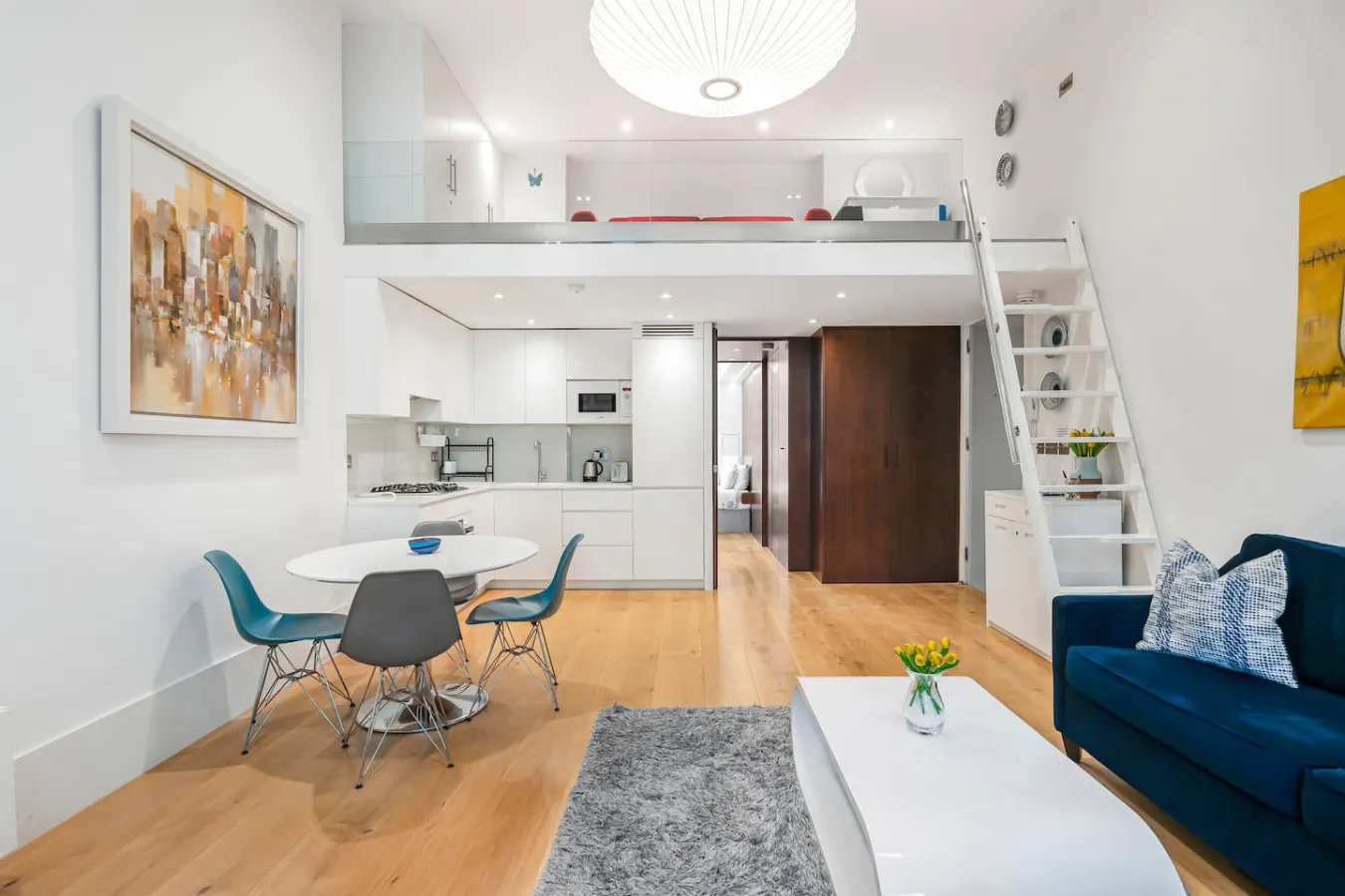 Bayswater Home | High Ceilings | Transport Links — photo 5