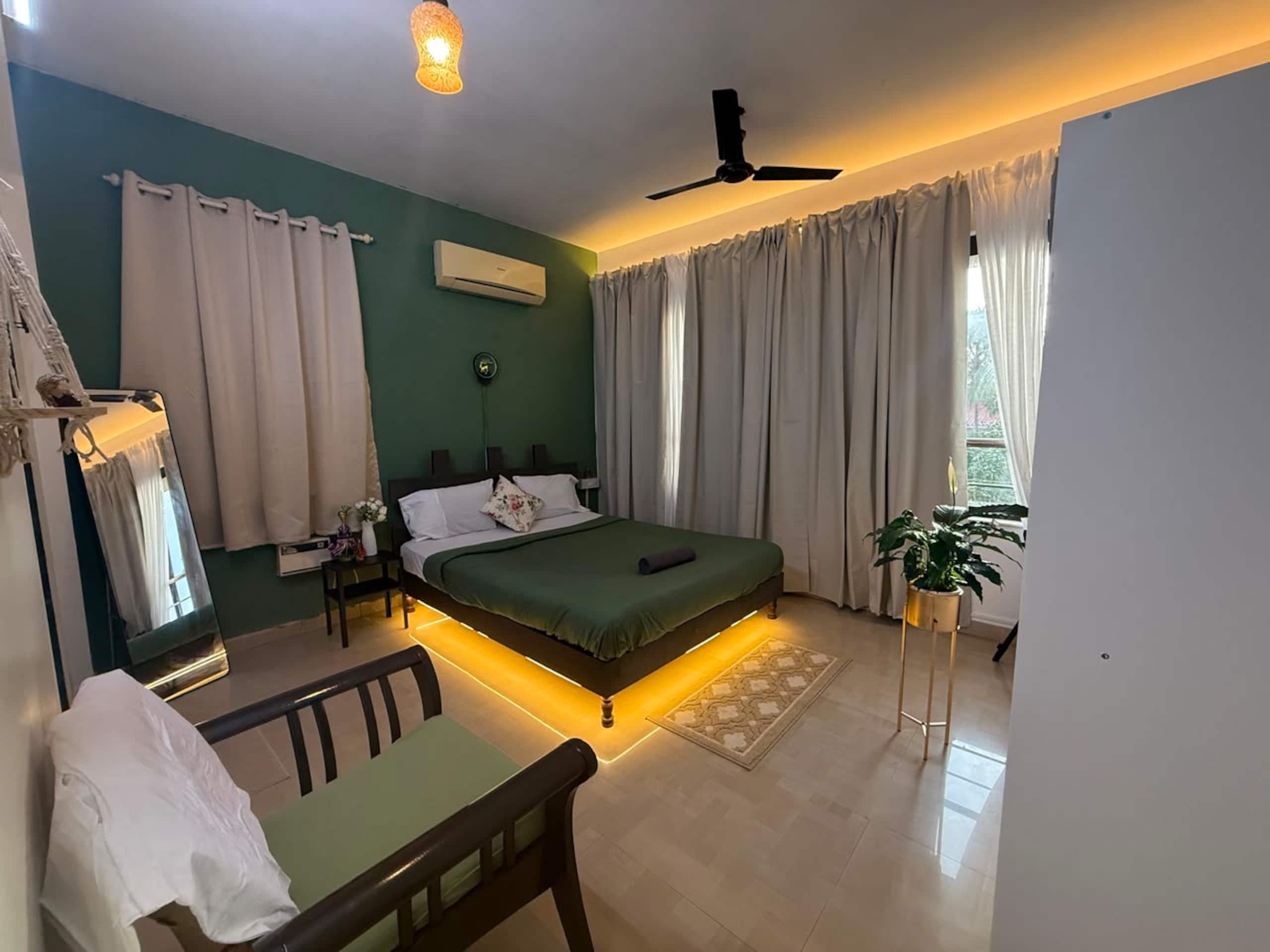 The Next Casa | 2bhk Vagator | Beach WalkIN | Pool 10