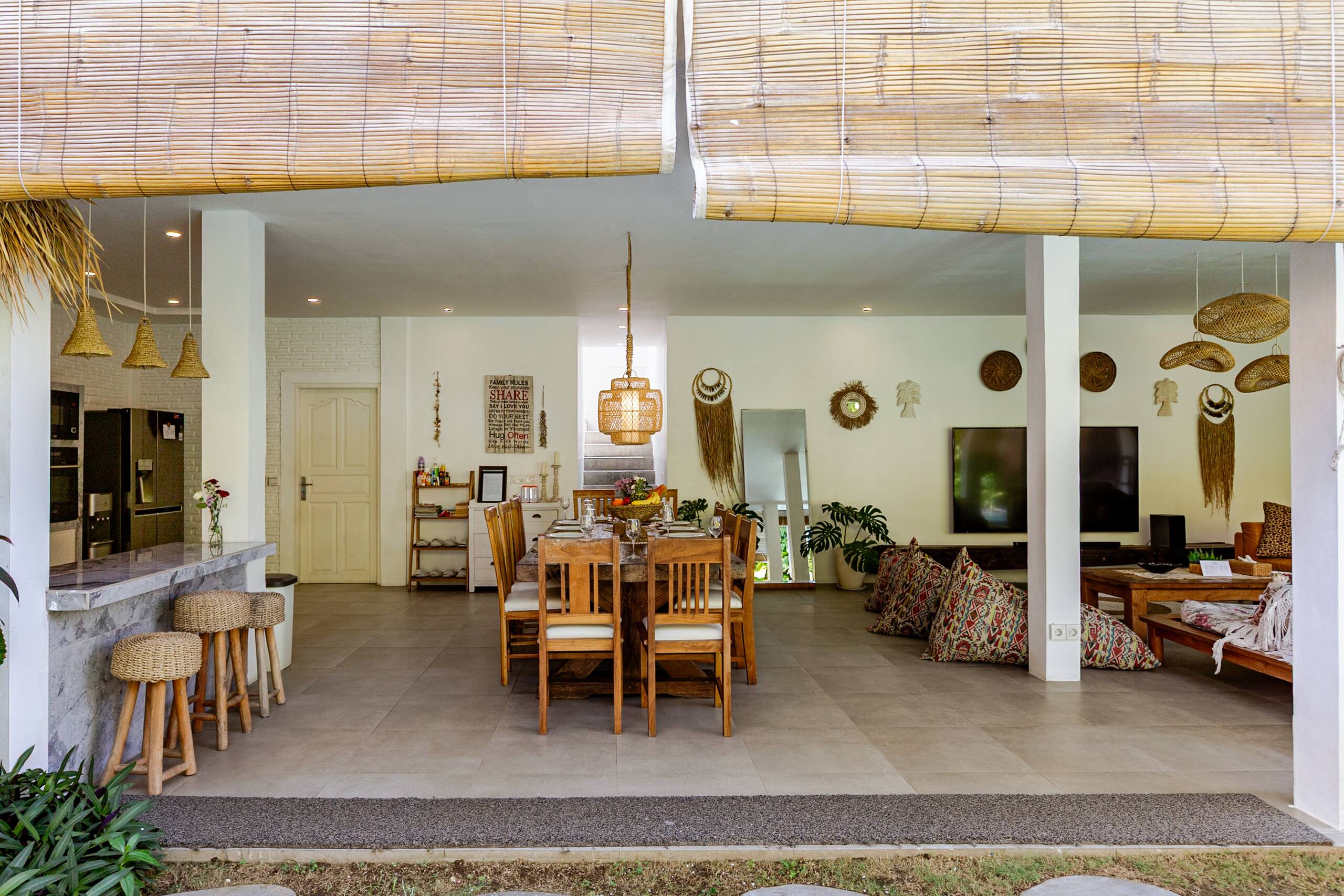 Tropical 6BR Pool Villa • Heart of Seminyak 26