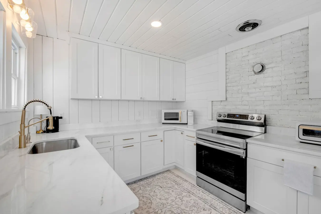 Edgewater Escape- A Sebago Lake Vacation Home 19
